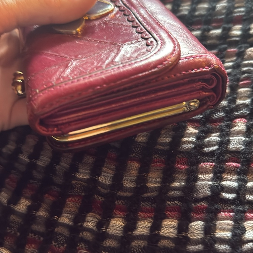 ♥️Great USED Condition Anna Sui Cherry Heart Embellished Red Leather Wallet - Picture 3 of 16